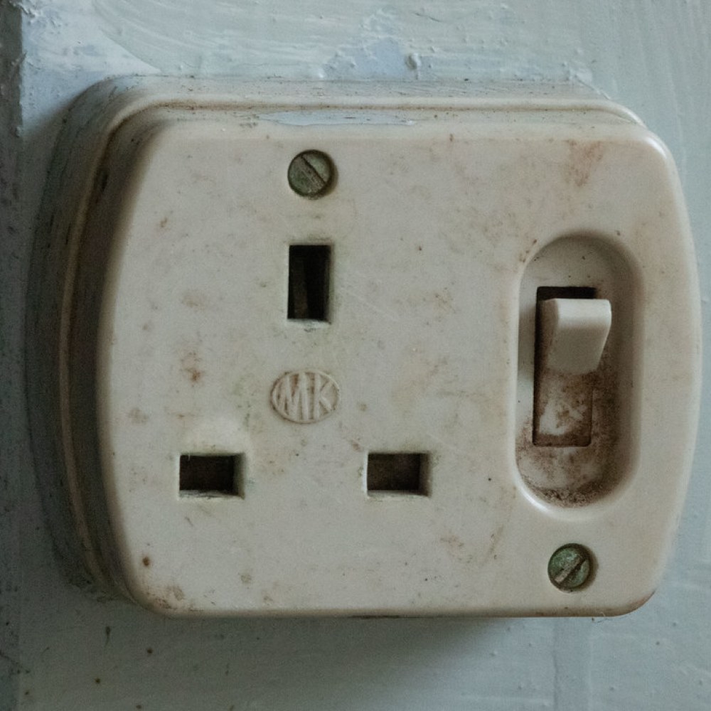 Switched Socket Kenya - buy from Nemster