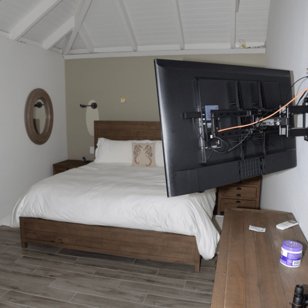Universal TV Bracket Kenya - buy from Nemster